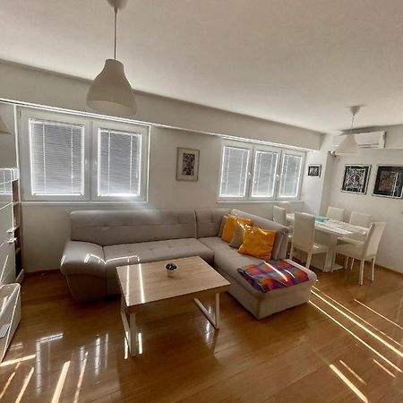 New Cozy Apartment Σκόπια Εξωτερικό φωτογραφία